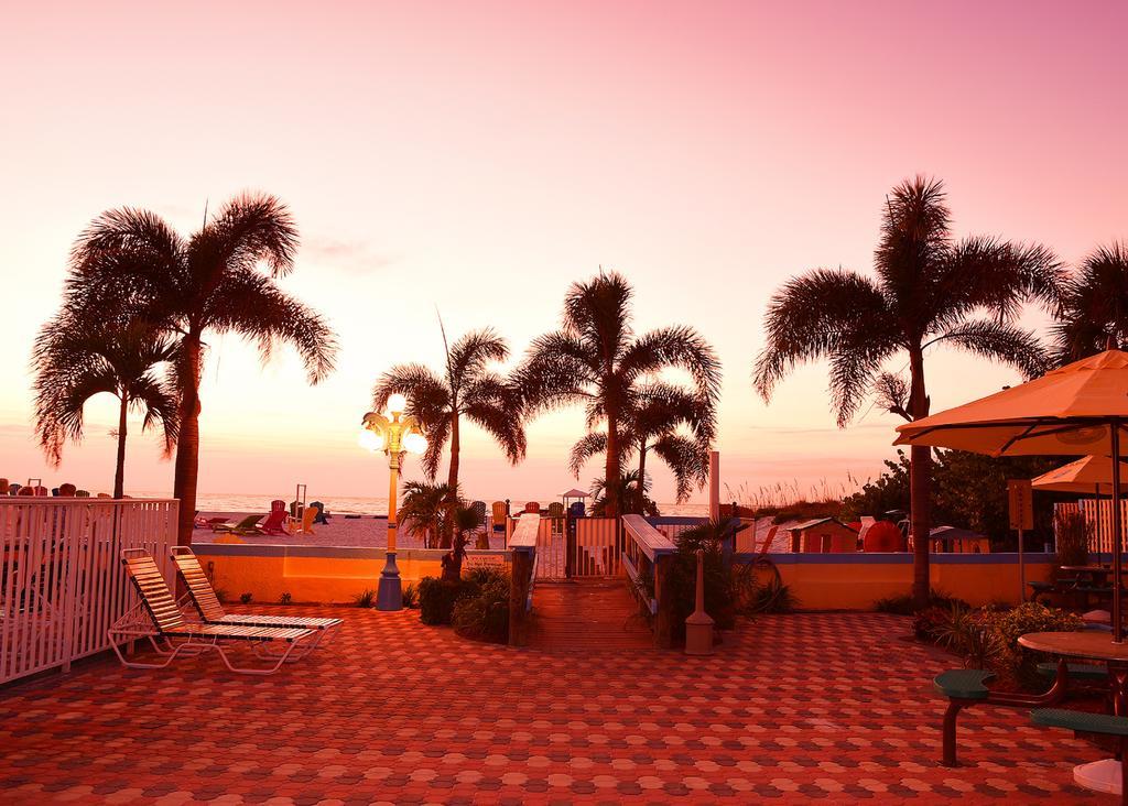 Plaza Beach Hotel - Beachfront Resort St. Pete Beach Extérieur photo