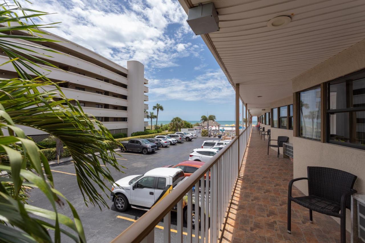 Plaza Beach Hotel - Beachfront Resort St. Pete Beach Extérieur photo